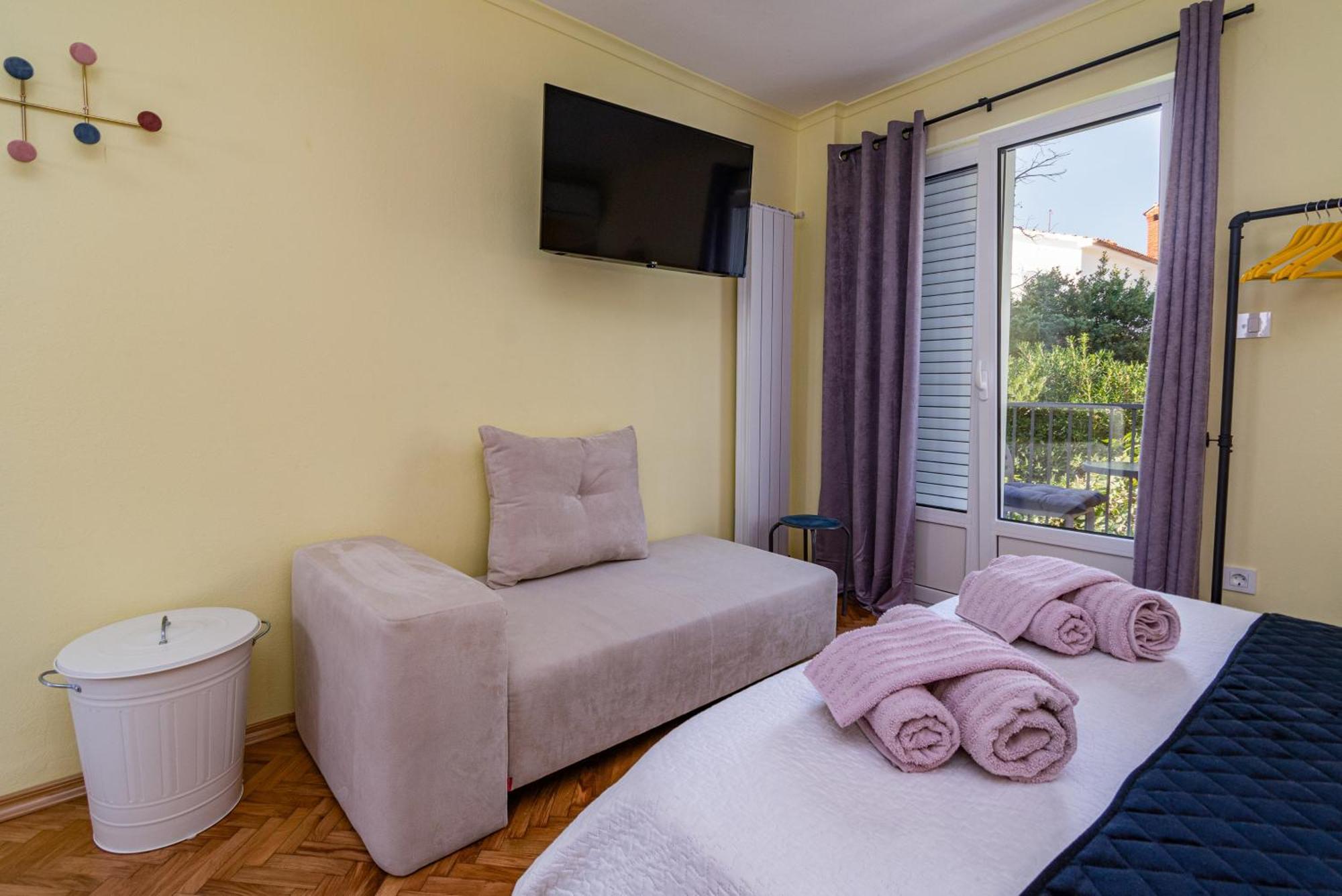 Apartments And Rooms By The Sea Banjol, Rab - 5077 Zimmer foto